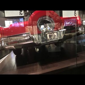 Annette👀For your eyes only.